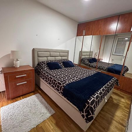 Sad Apartman นิส ภายนอก รูปภาพ